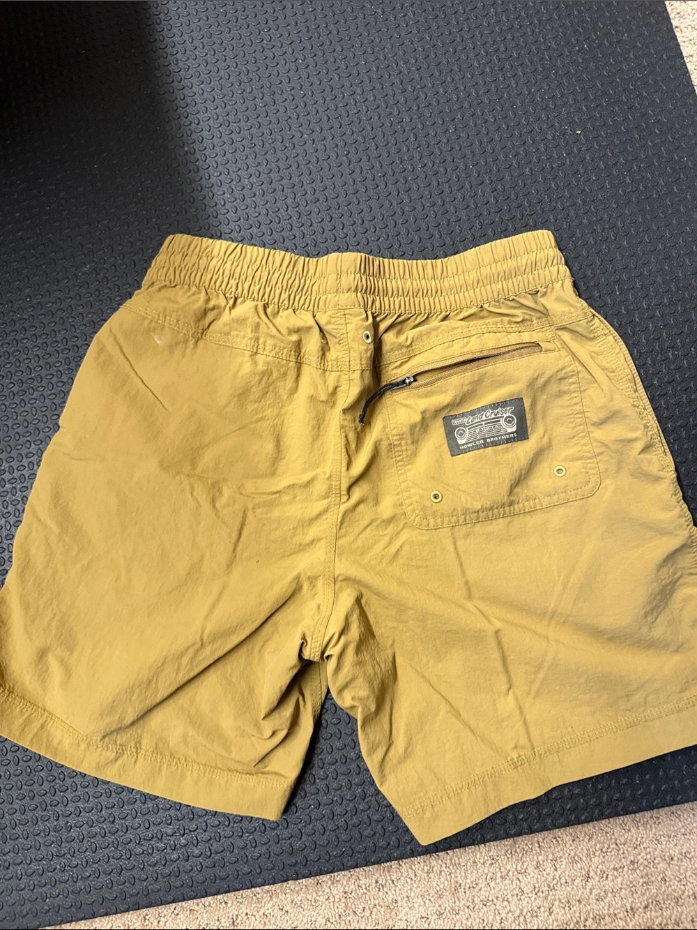Howler bros Toyota Land Cruiser shorts size small khaki - Picture 4 of 4